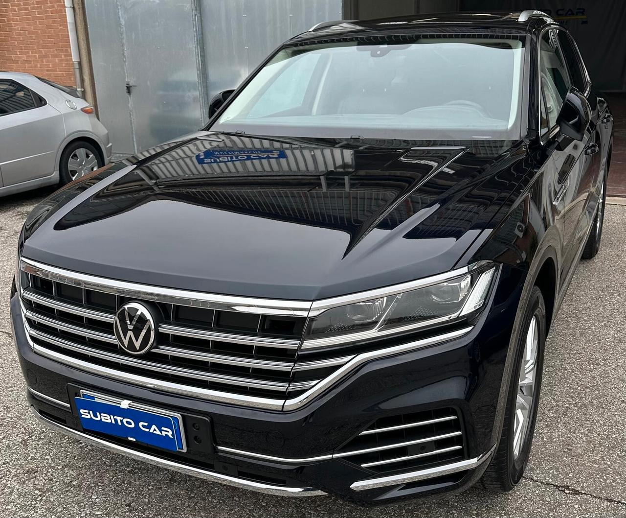 Volkswagen Touareg 3.0 V6 TDI SCR Atmosphere TETTO APRIBILE E INTERNI IN PELLE TOTALE CON MEMORIA