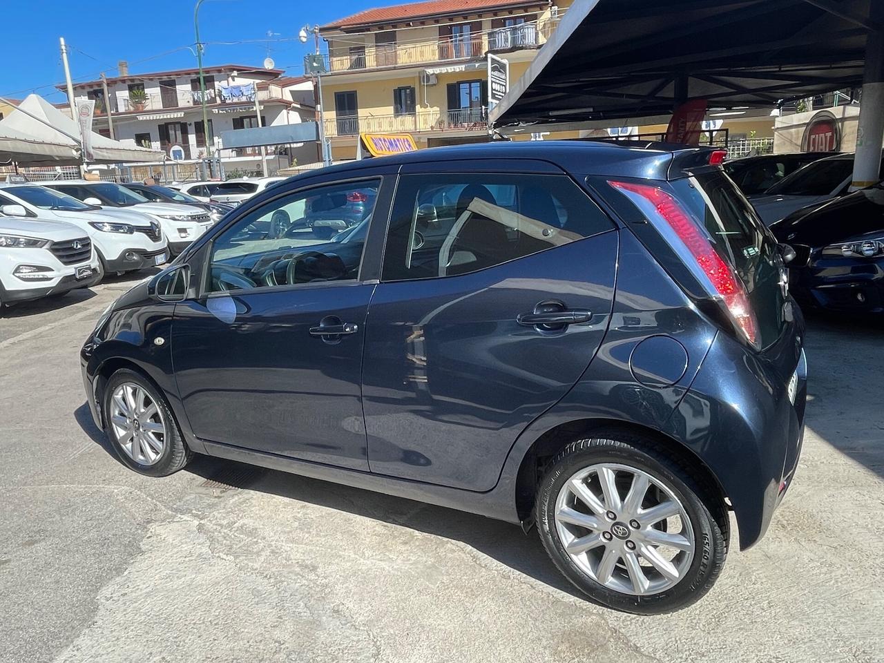 Toyota Aygo 1.0 12V VVT-i 3 porte Active Connect