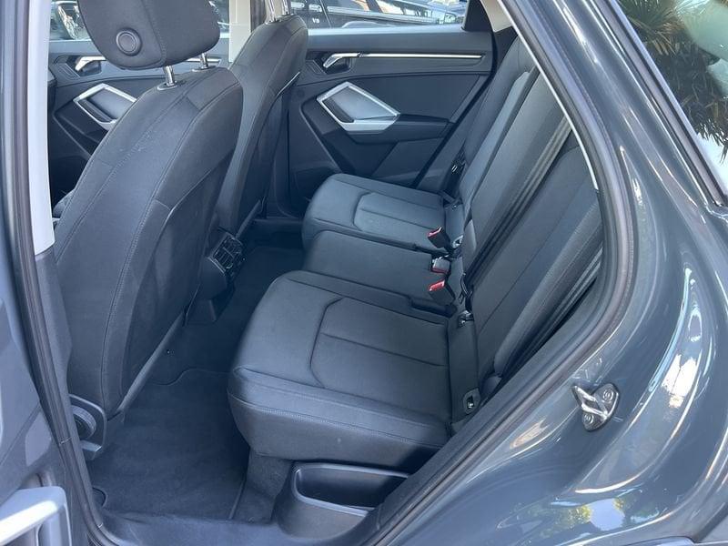 Audi Q3 SPB 35 TDI S tronic Business Plus