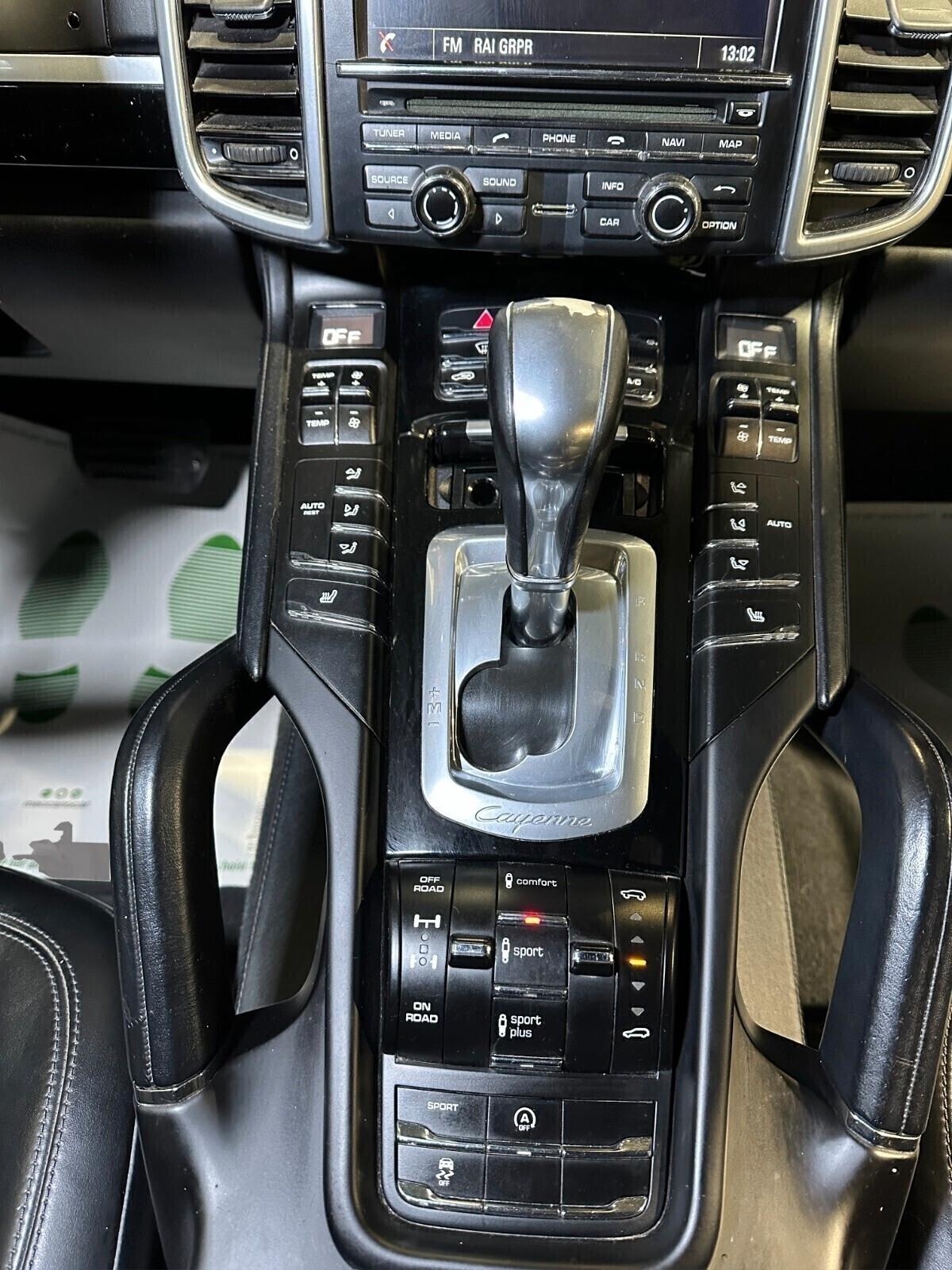 Porsche Cayenne 3.0 TIPTRONIC