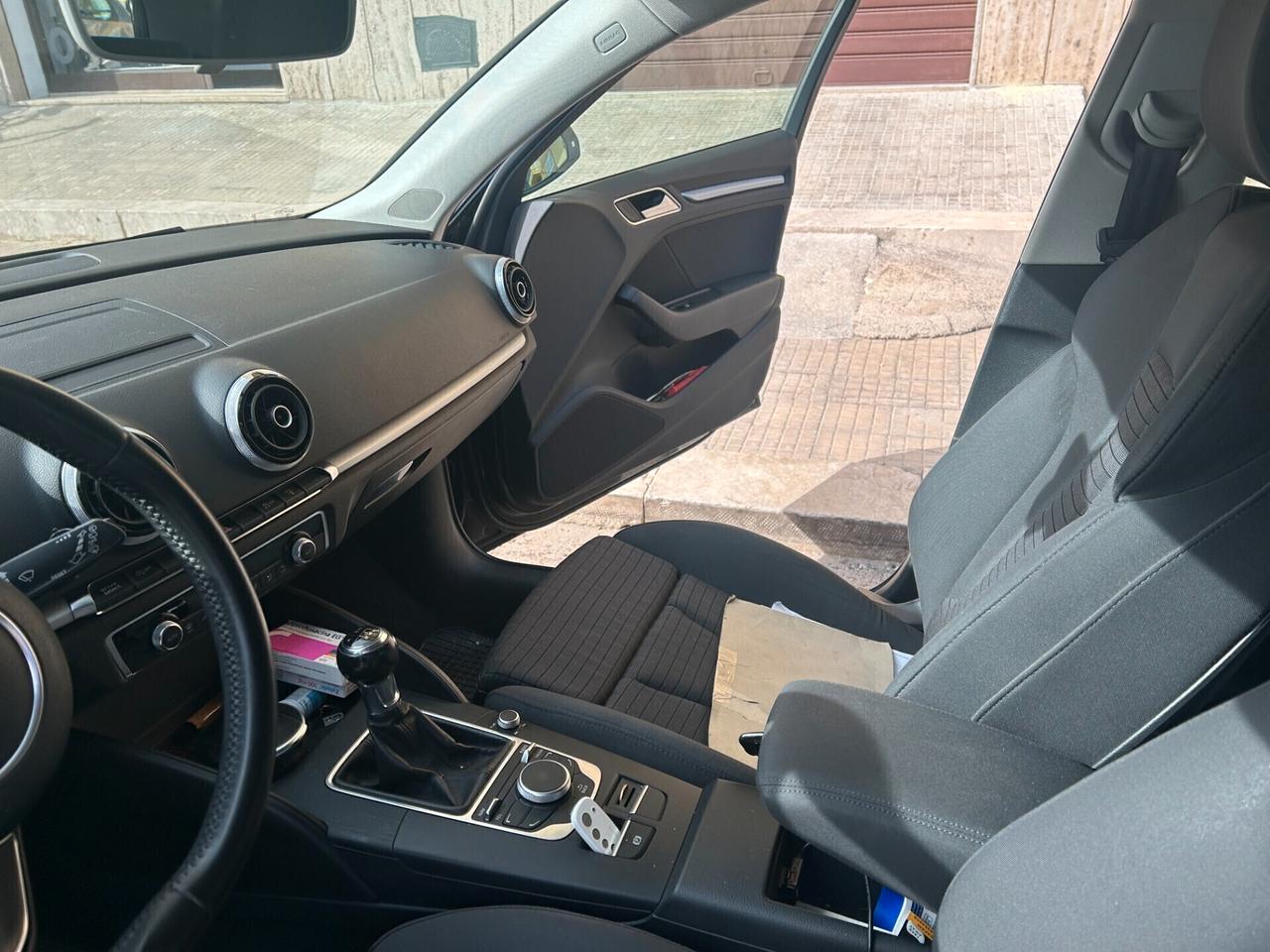 Audi A3 1.6 TDI clean diesel Ambiente