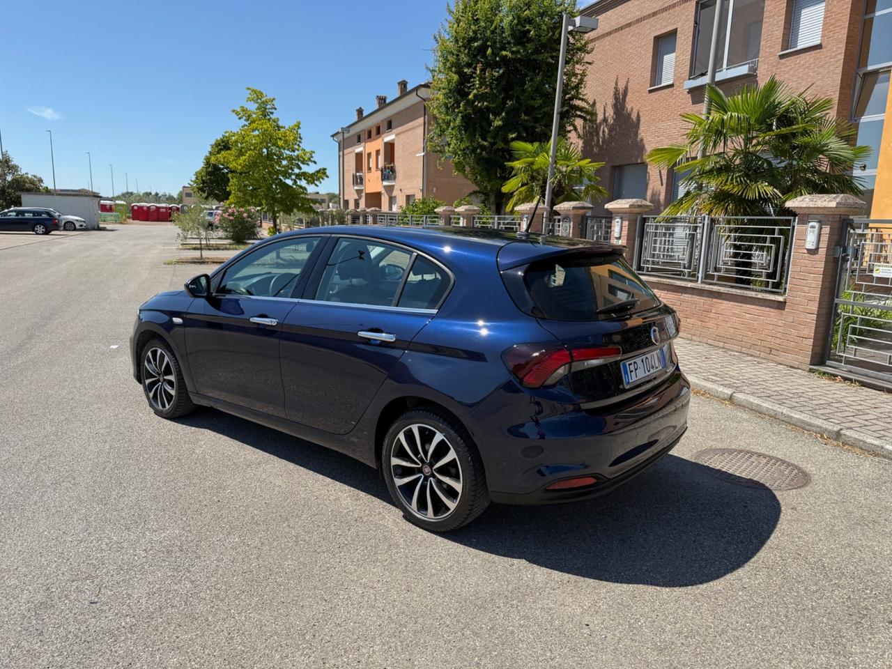 Fiat Tipo 1.6 Mjt S&S 5 porte Lounge