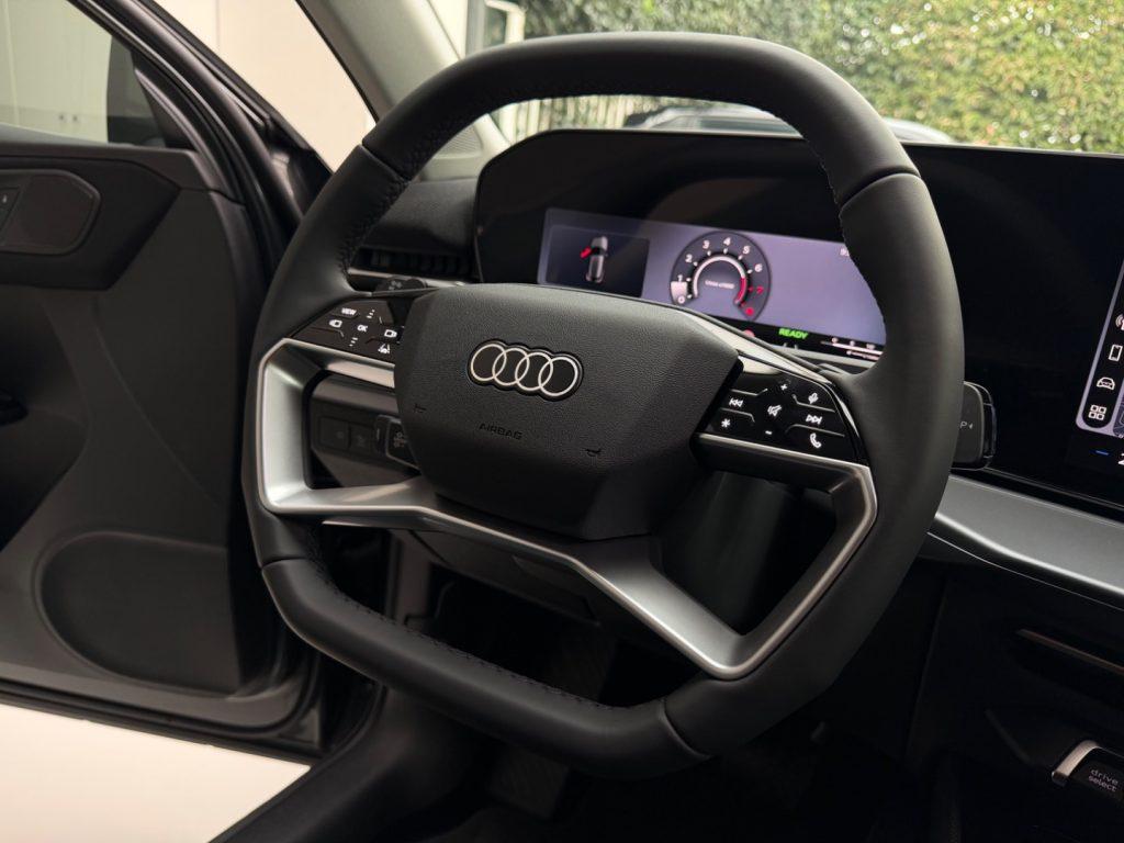 Audi Q3 SPB TFSI 150 kW S tronic quattro S Line edition