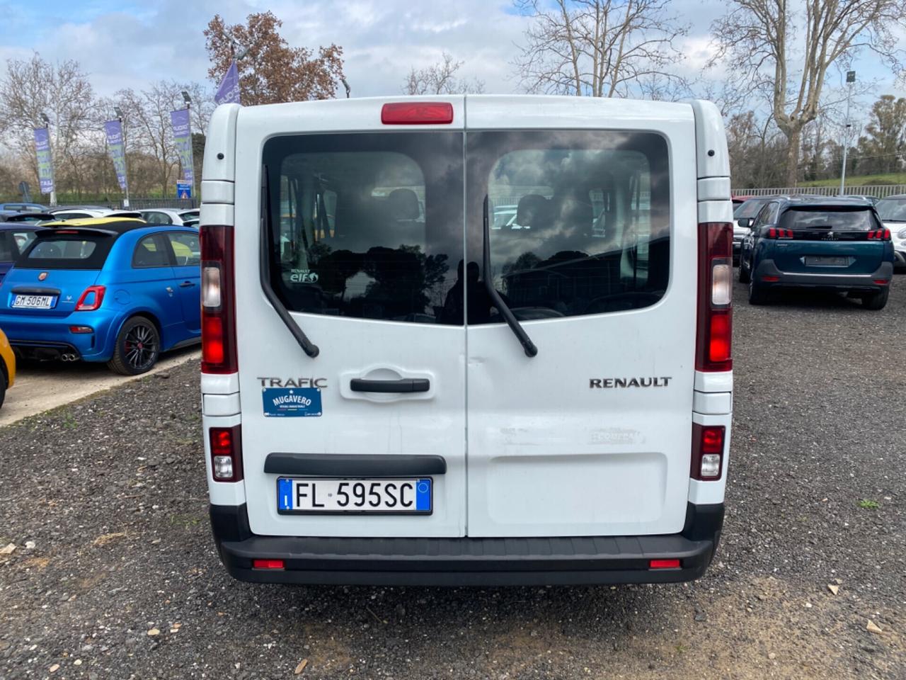 Renault Trafic Extralong T29 1.6 dCi 125CV L2H1 9P