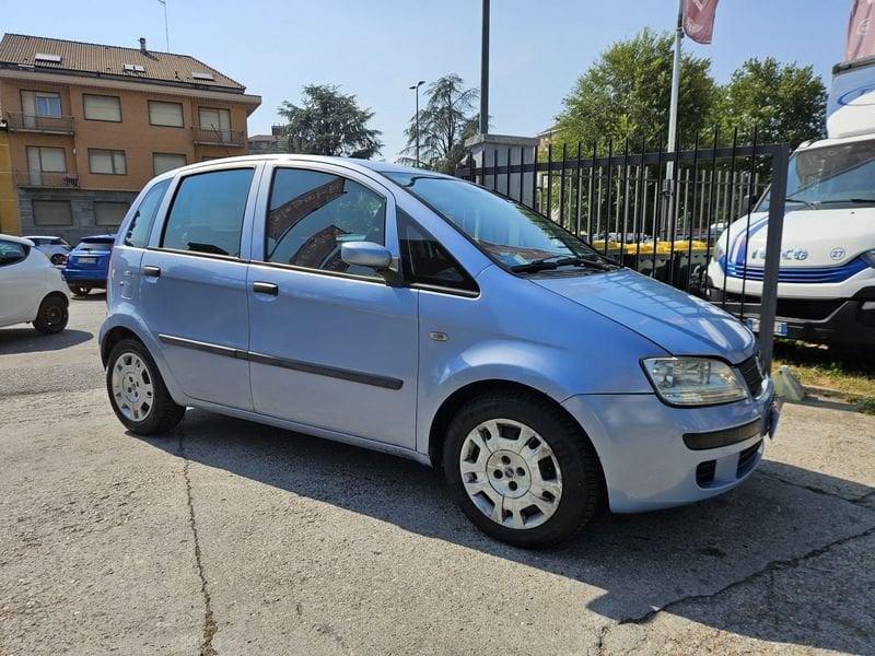 FIAT Idea Idea 1.2 16v Black Label