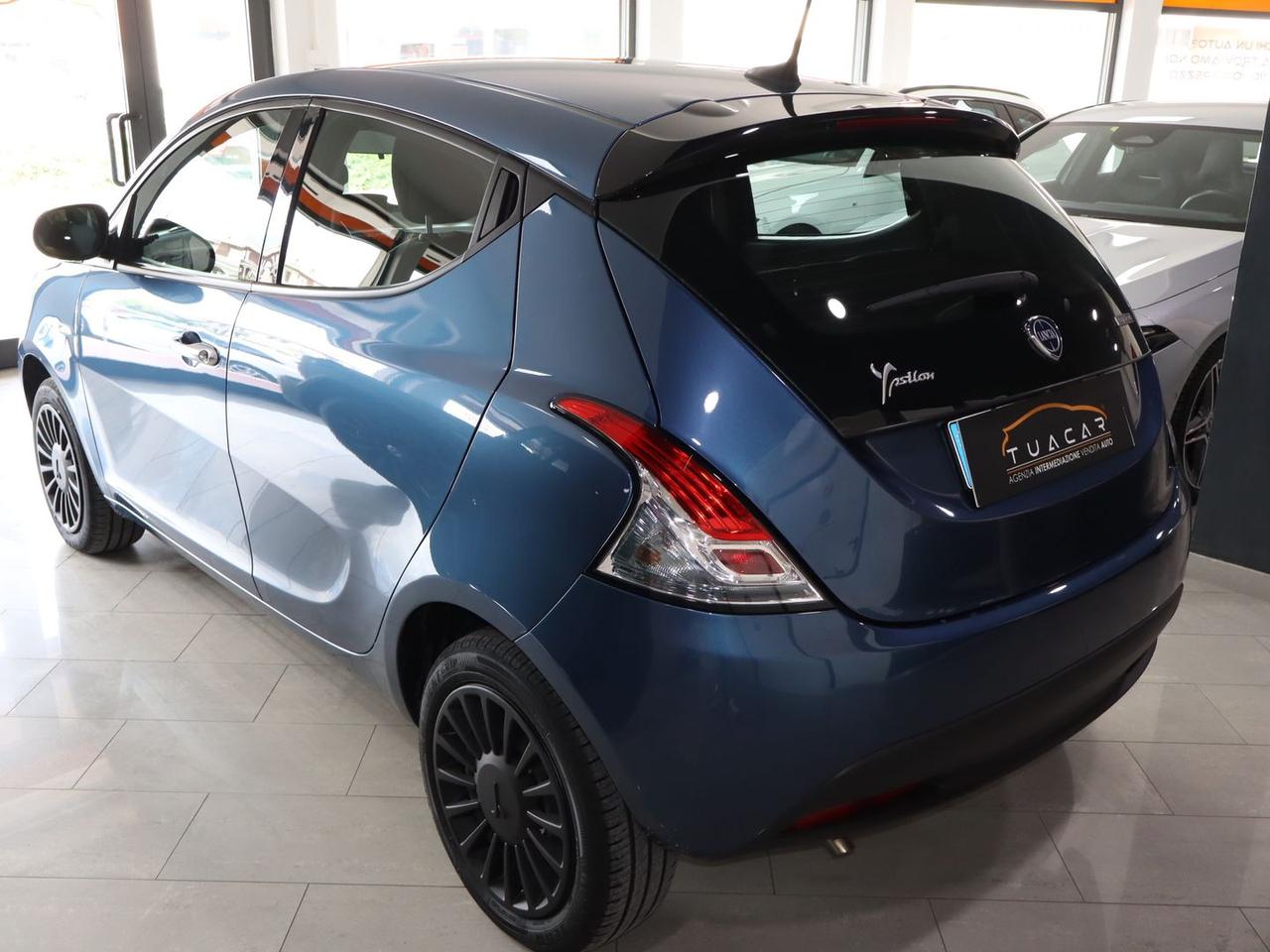 Lancia Ypsilon Silver 1.0 FireFly MHEV #10555