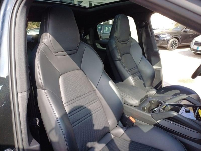 Porsche Cayenne 3.0 V6 E-HYBRID