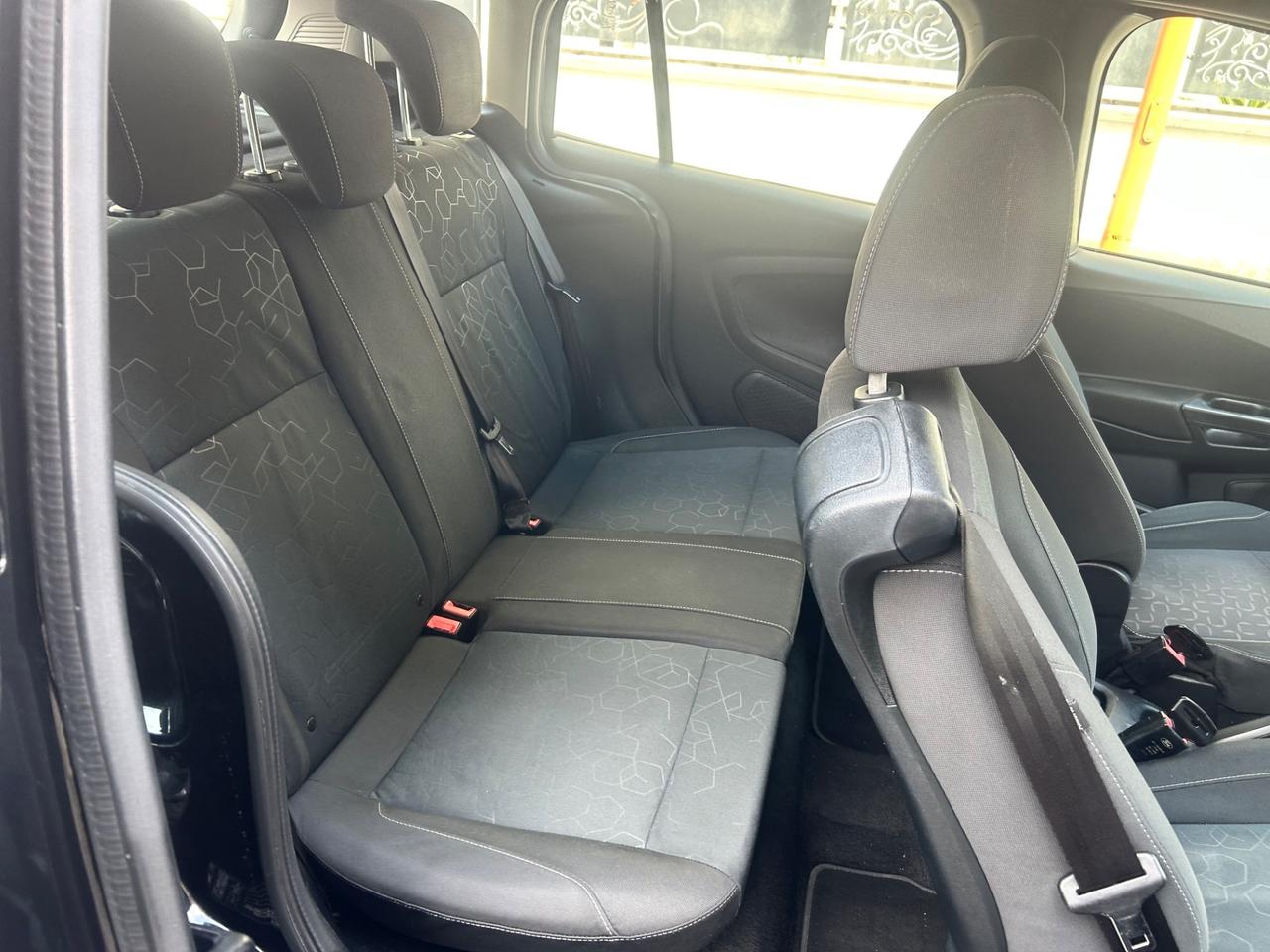 Ford B-Max 1.6 TDCi 95 CV Individual