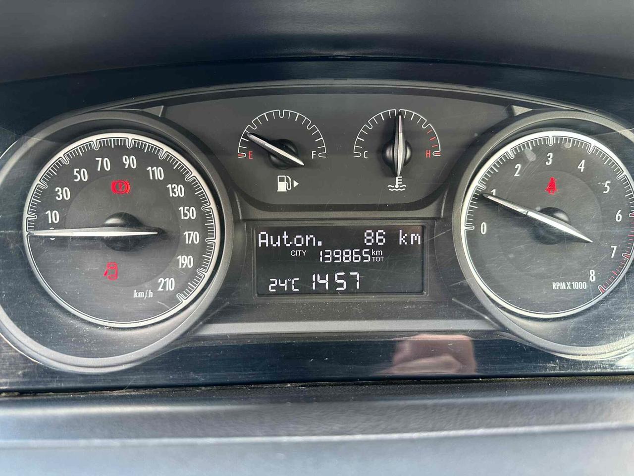 Lancia Ypsilon 1.2 69 CV 5 porte Gold