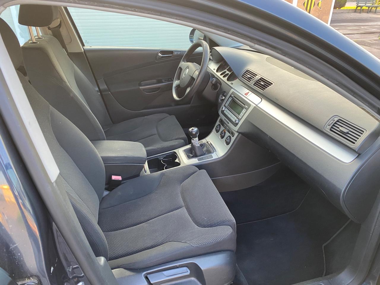 Volkswagen Passat 1.9 TDI/105CV Comfortline