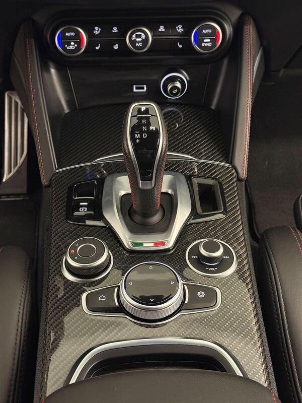 Alfa Romeo Stelvio 2.2 TD 210 CV Estrema AT8 Q4 Harman