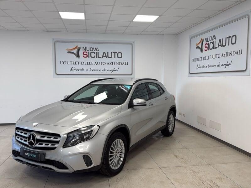 Mercedes-Benz GLA 180 d Automatic Business