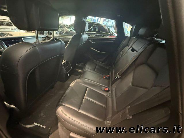 PORSCHE Macan 2.0