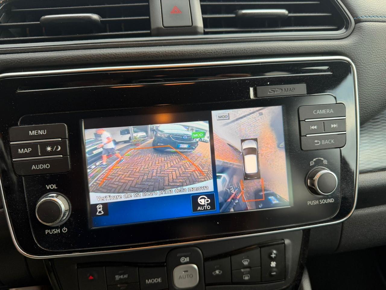 Nissan Leaf N-Connecta