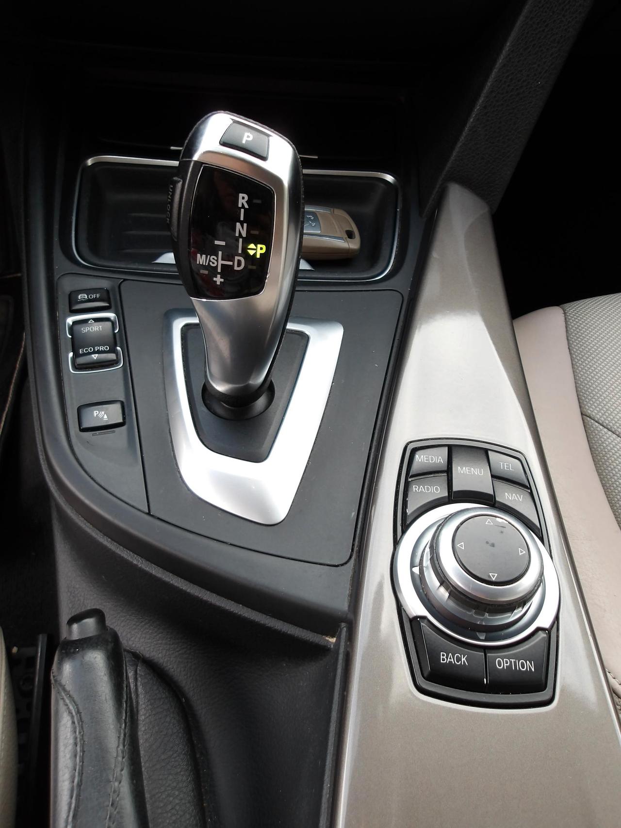 BMW Serie 3 Touring 320d Touring xdrive Modern