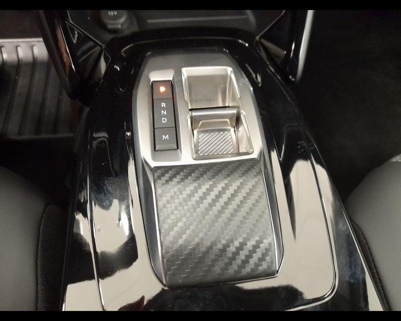 Peugeot 2008 II 2023 1.2 hybrid Allure 145cv e-dcs6