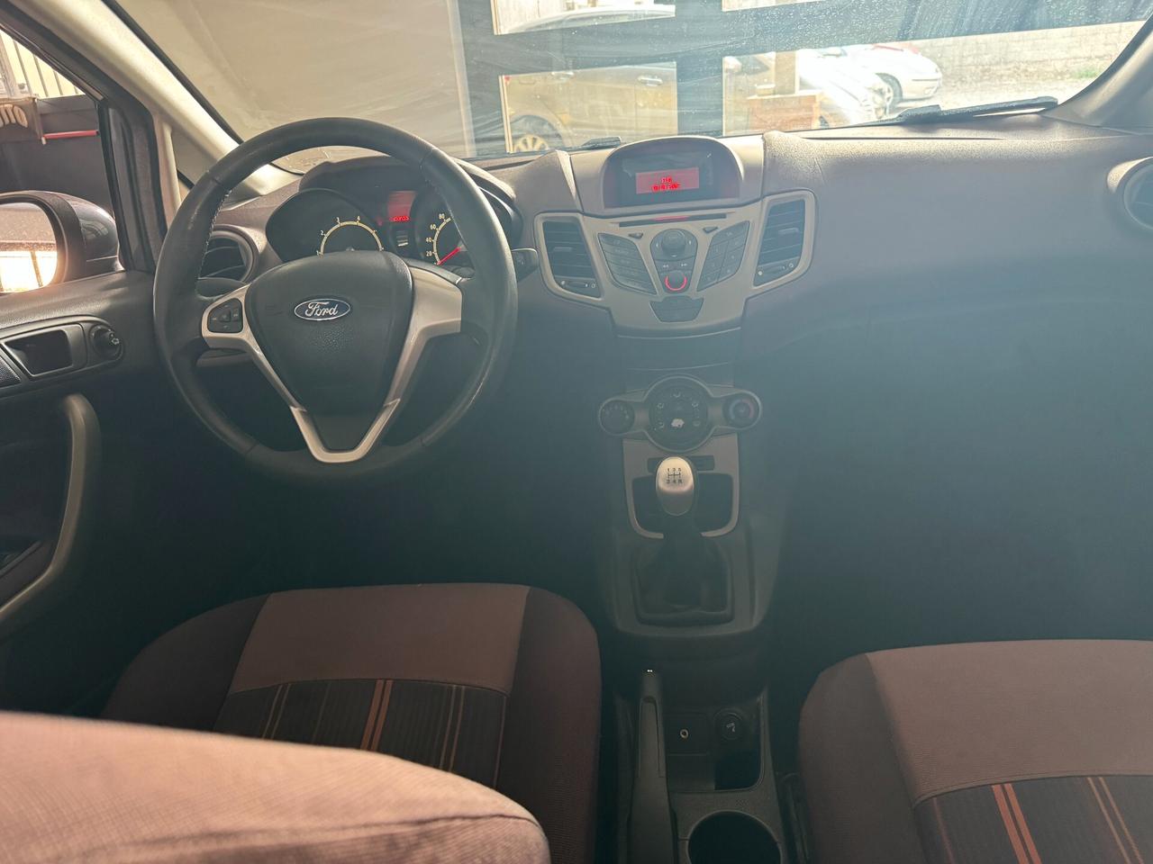 Ford Fiesta 1.2 16V 5p. Clever NEOPATENTATI