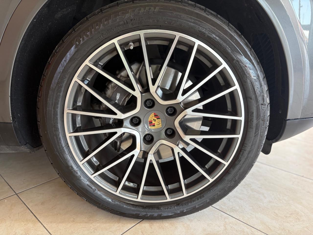 Porsche Cayenne Coupé 3.0 V6 E-Hybrid PERMUTE FINANZIAMENTI
