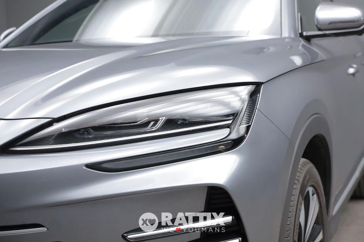 BYD Seal U DM-i 1.5 PHEV Boost + tetto apribile