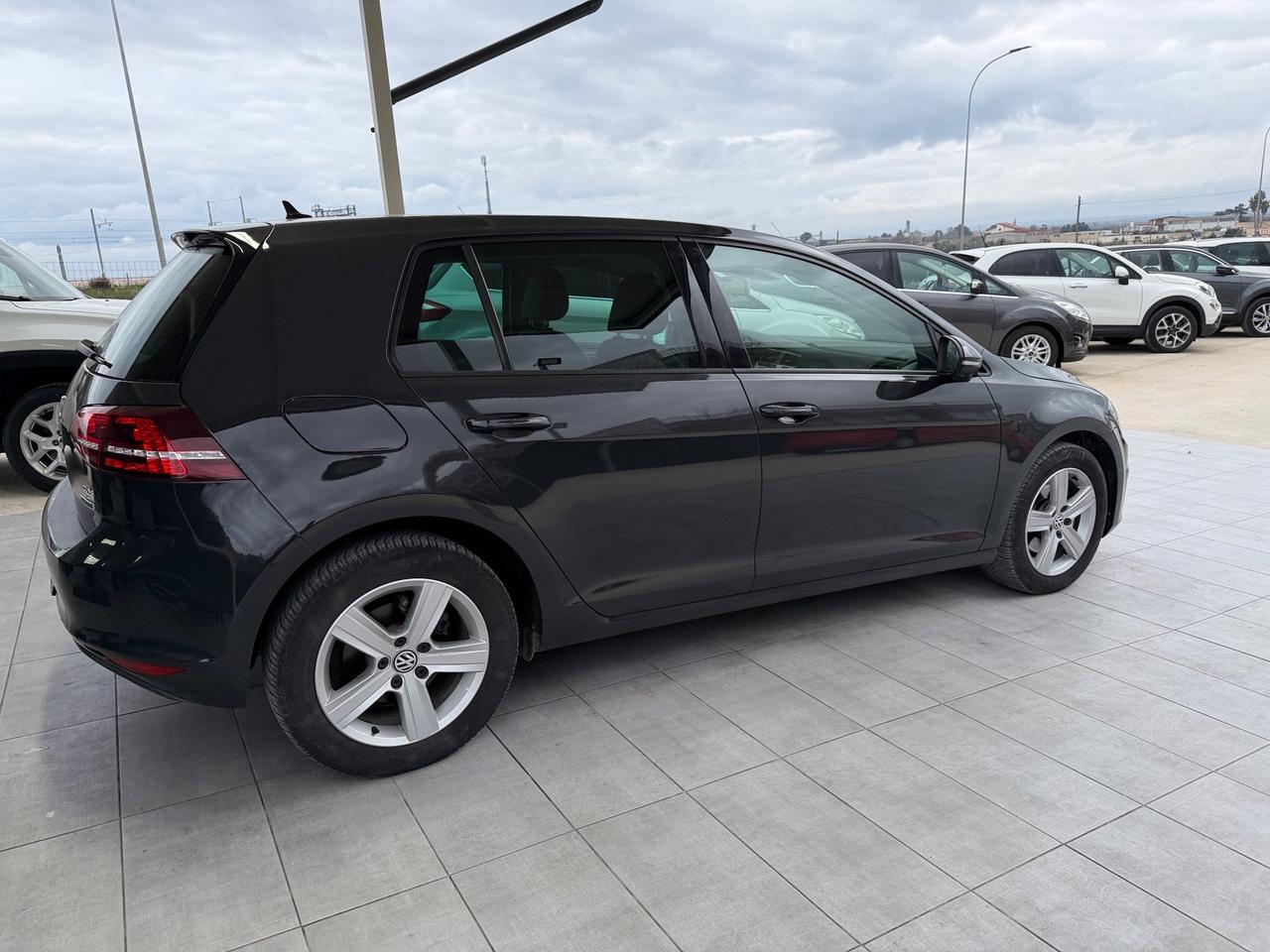 Volkswagen Golf 1.4 TGI 5p. Highline BlueMotion metano