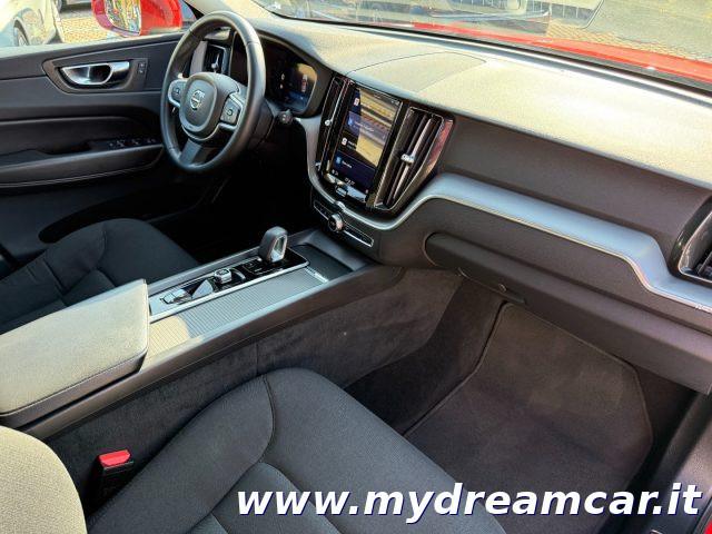 VOLVO XC60 B4 (d) automatico Core