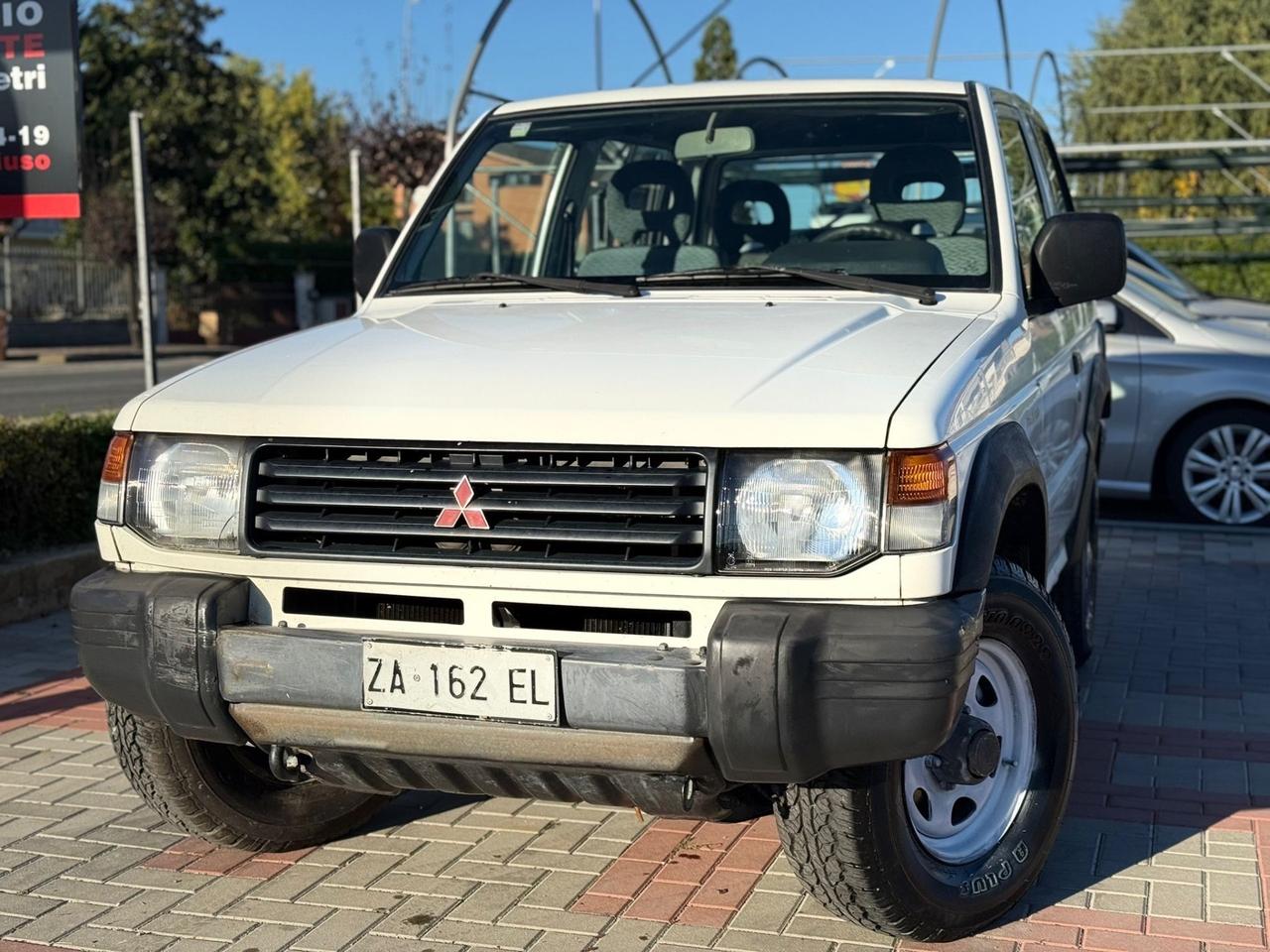Mitsubishi Pajero 2.5TDI 100CV GLX GANCIO TRAINO