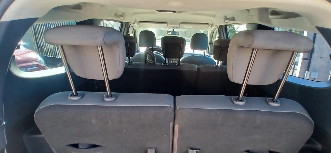 Dacia Lodgy 1.5 dCi 110CV 7 posti Lauréate - 2013