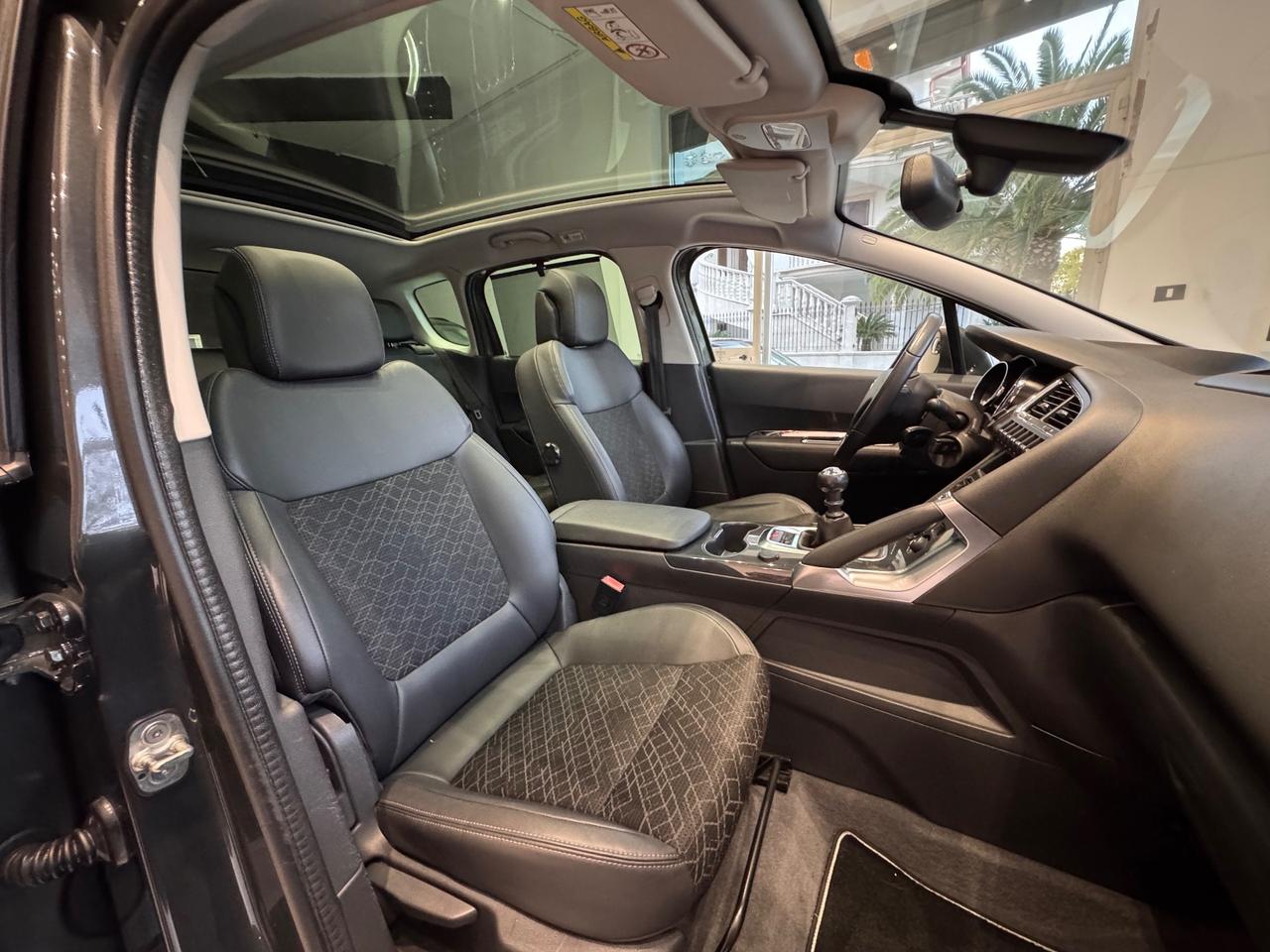 Peugeot 3008 BlueHDi Full “TETTO/NAV/RETR”