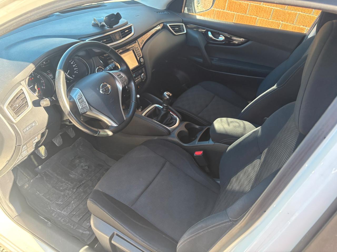 Nissan Qashqai 1.2 DIG-T 360°-Unico Prop.