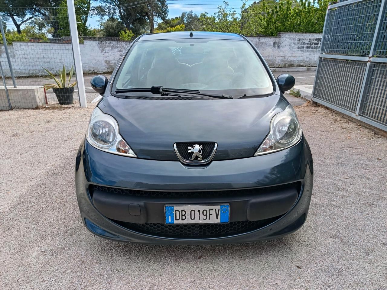 Peugeot 107 1.4 HDi 5p. Sweet Years
