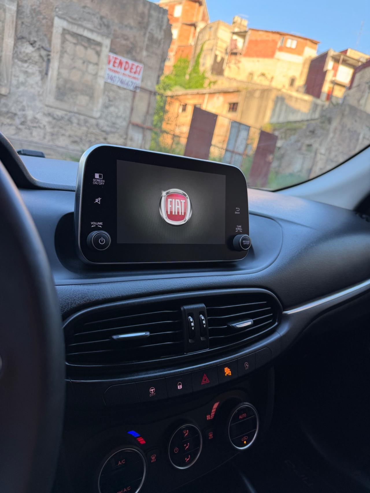 Fiat Tipo 1.6 Mjt S&S 5 porte Business