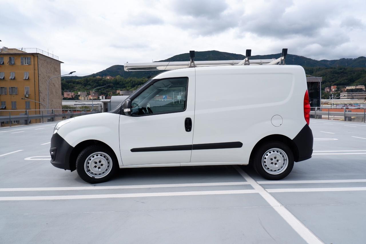 Opel Combo 1.3 CDTI 95 L1H1 EURO6 ALLESTITO OFFICINA