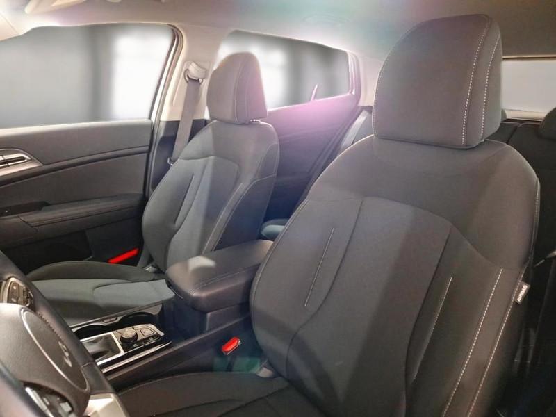 KIA SPORTAGE 1.6 CRDI MHEV BUSINESS 2WD DCT