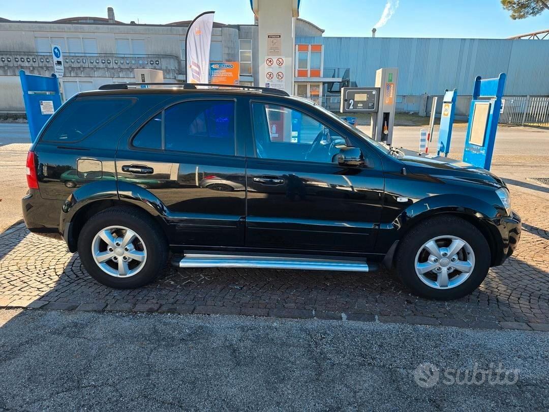 Kia Sorento 2.5 16V CRDI VGT 4WD con 180.000km