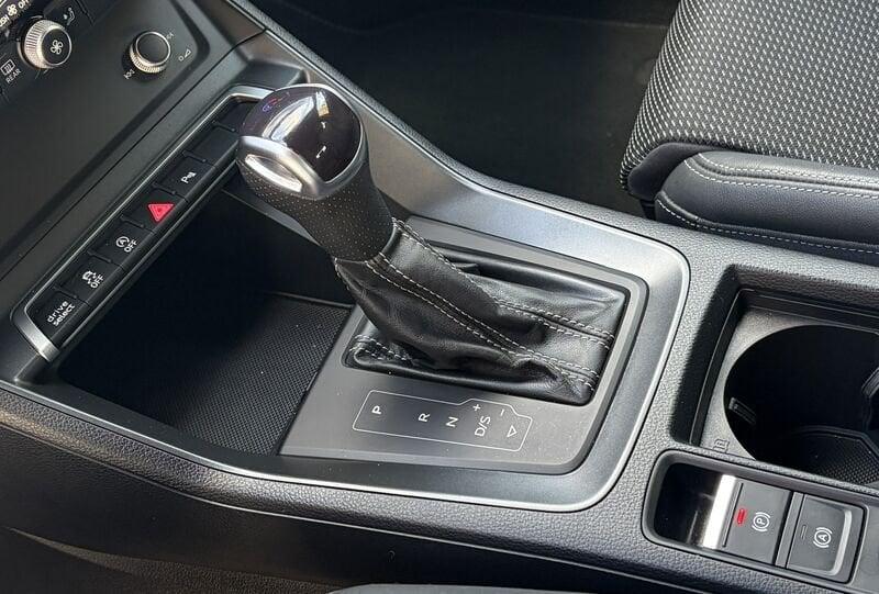 Audi Q3 SPB S Line interno ed esterno 2.0 TDI 150CV S-Tronic quattro 35