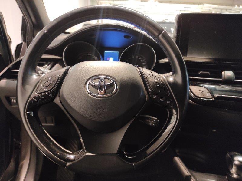 TOYOTA C-HR - C-HR 1.8 Hybrid E-CVT Business