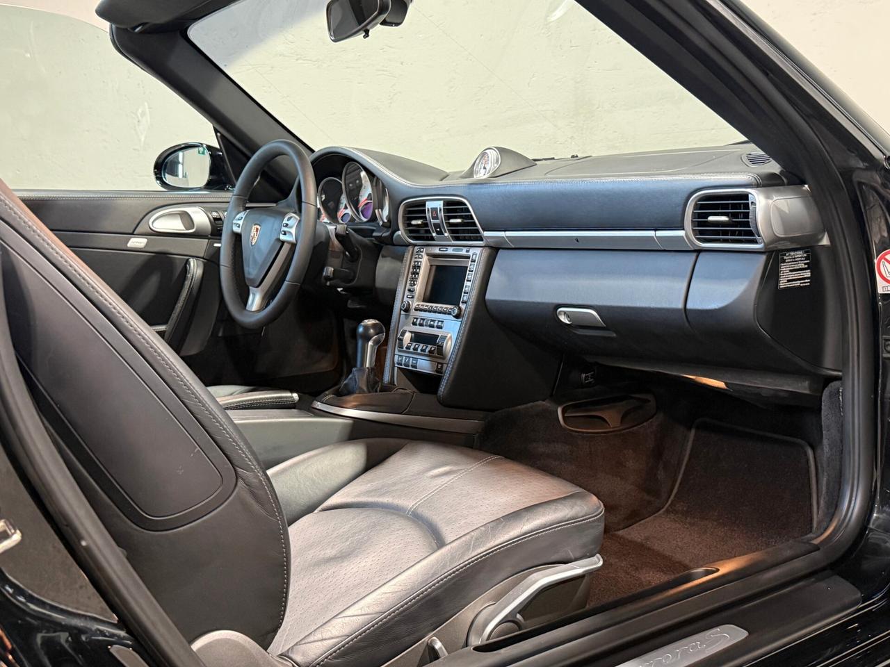 Porsche 911 Carrera S Cabriolet