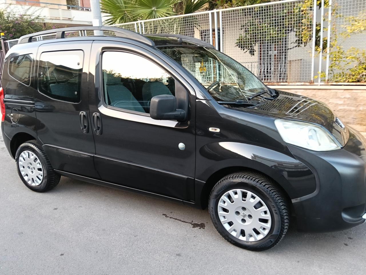 Peugeot Bipper Tepee 1.3 HDi 75 FAP Stop&Start Premium da Vetrina Motore Fatturato