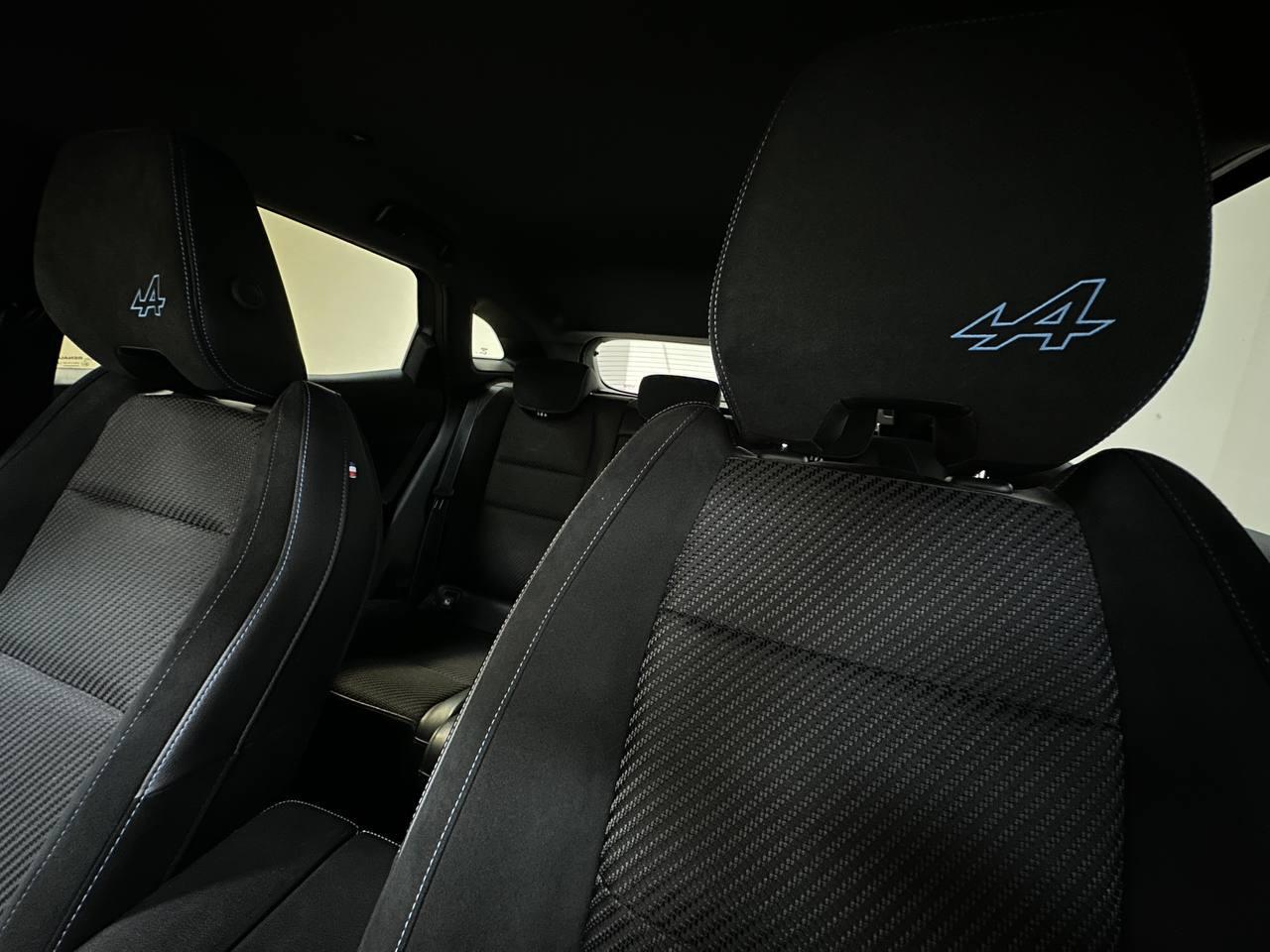 RENAULT Austral 2023 - Austral 1.2 E-Tech full hybrid Iconic Esprit Alpine 200cv auto