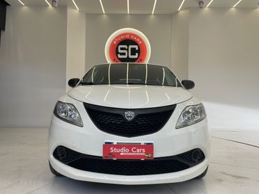 Lancia Ypsilon 1.0 FireFly Hybrid Ecochic Gold