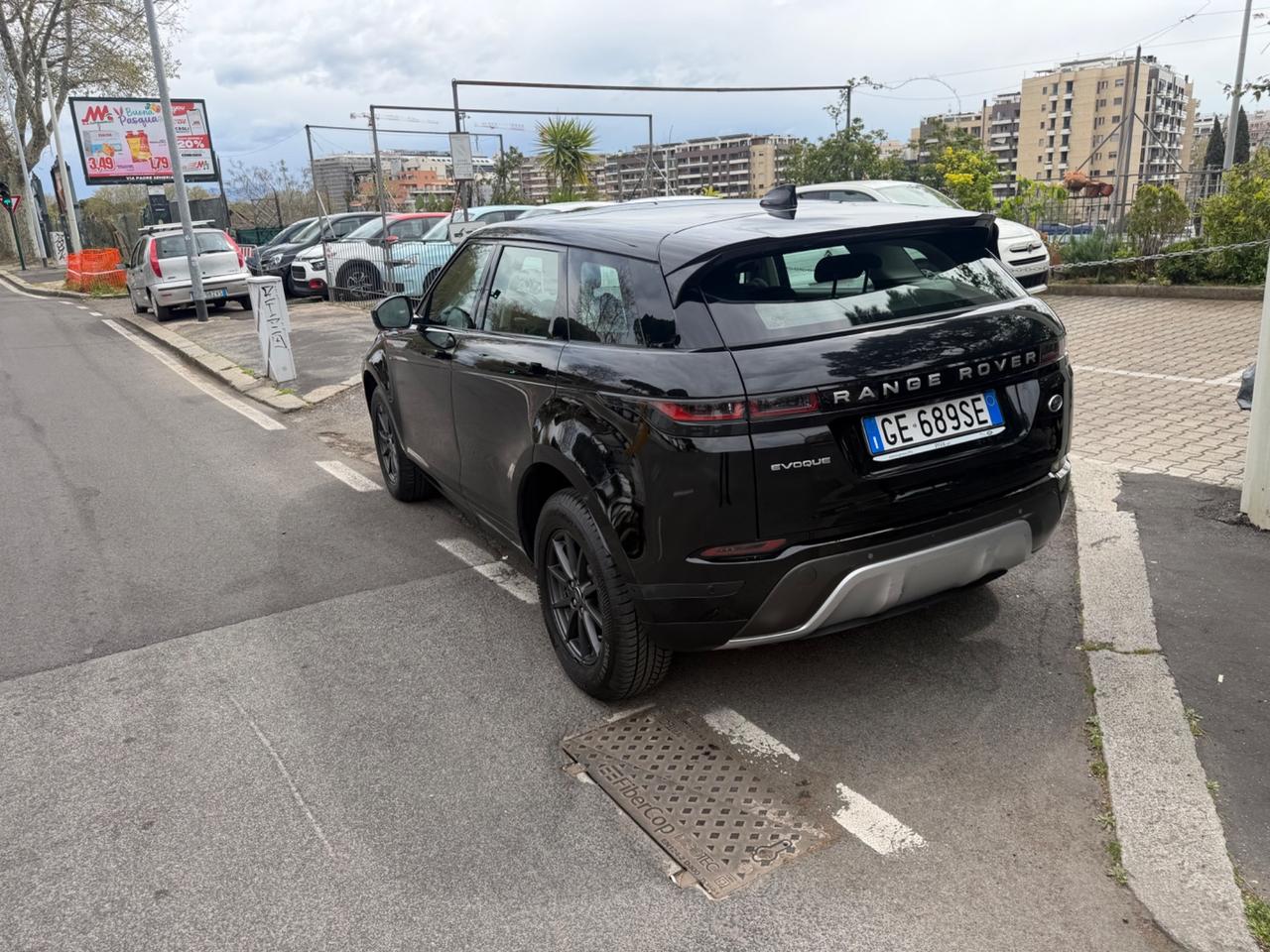 Land Rover Range Evoque 2.0D I4 163 CV R-Dynamic S