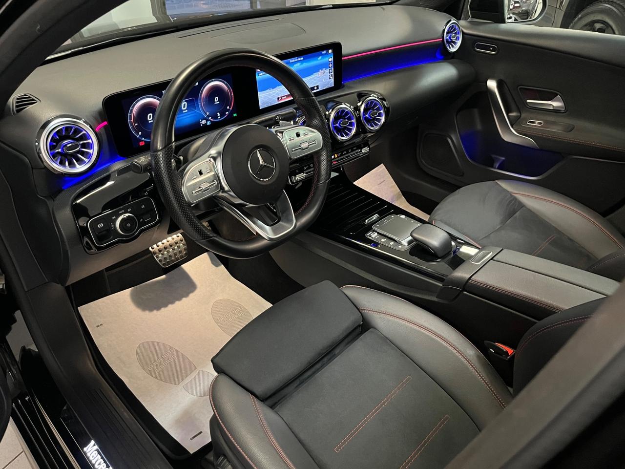 Mercedes A 180d AMG Premium Night Edition Tetto/luci
