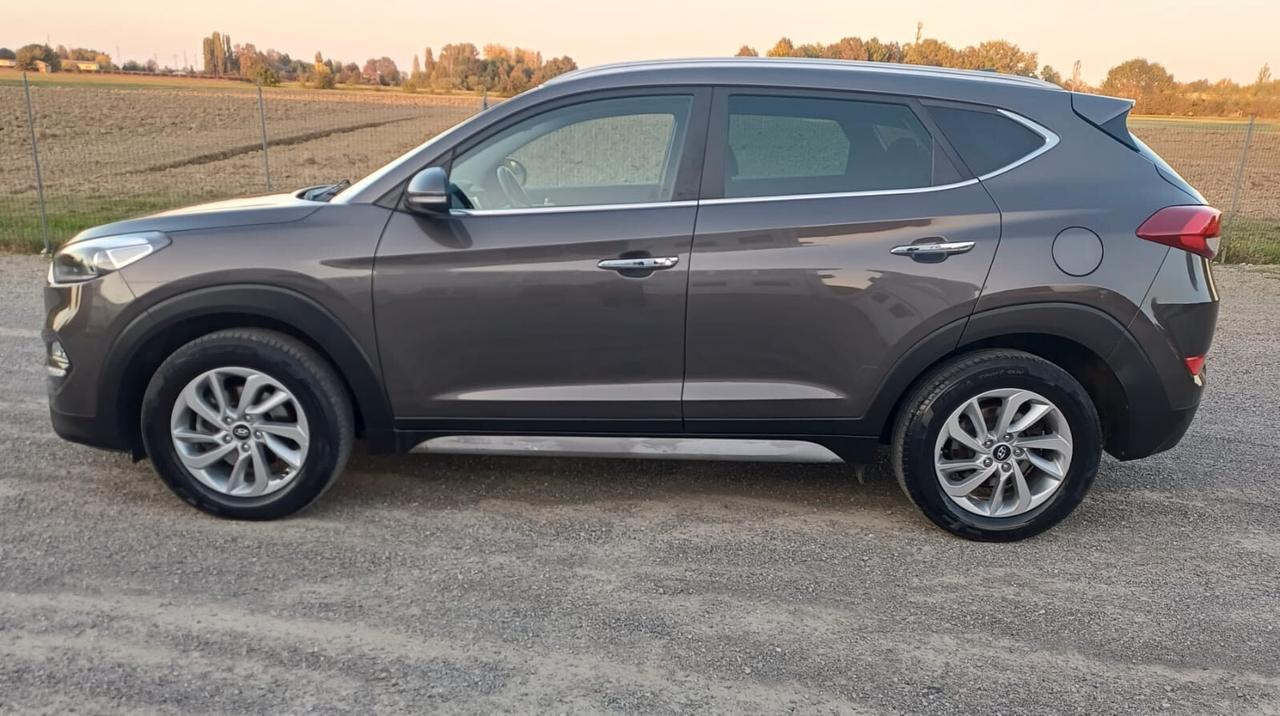 Hyundai Tucson 1.7 CRDi Sound Edition