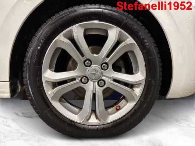 PEUGEOT 208 - 1.4 hdi 8v Allure 5p
