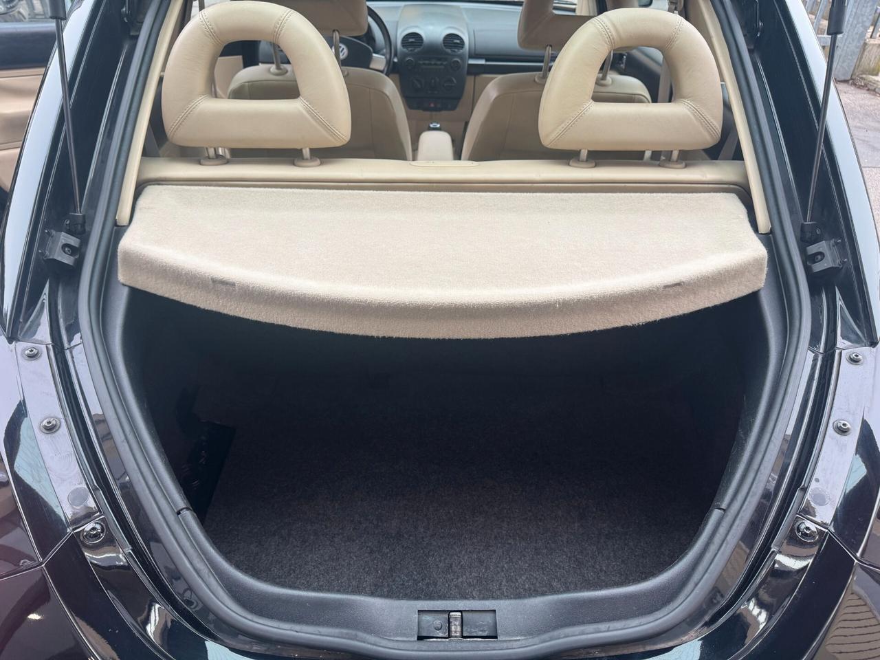 Volkswagen New Beetle 1.8 T 20V