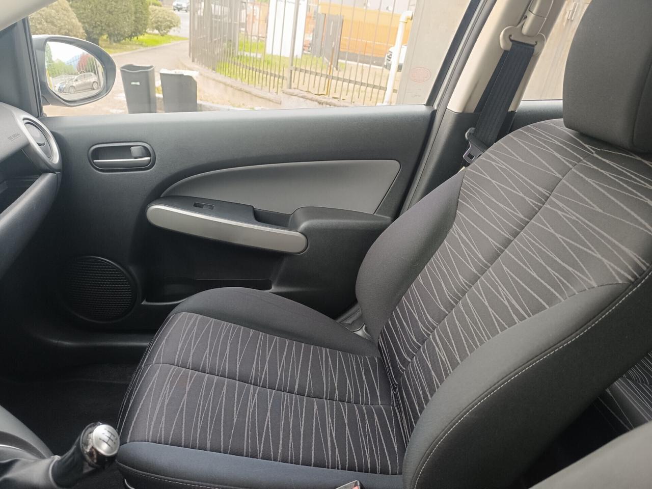 Mazda 2 1.3 75CV TRENDY CERCHI LEGA COMANDI AL VOLANTE