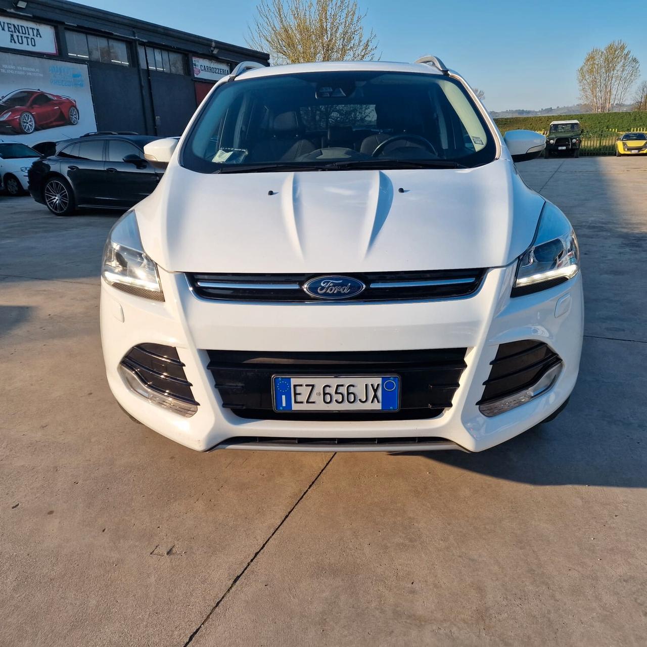 Ford Kuga 2.0 TDCI 120 CV S&S 2WD Titanium