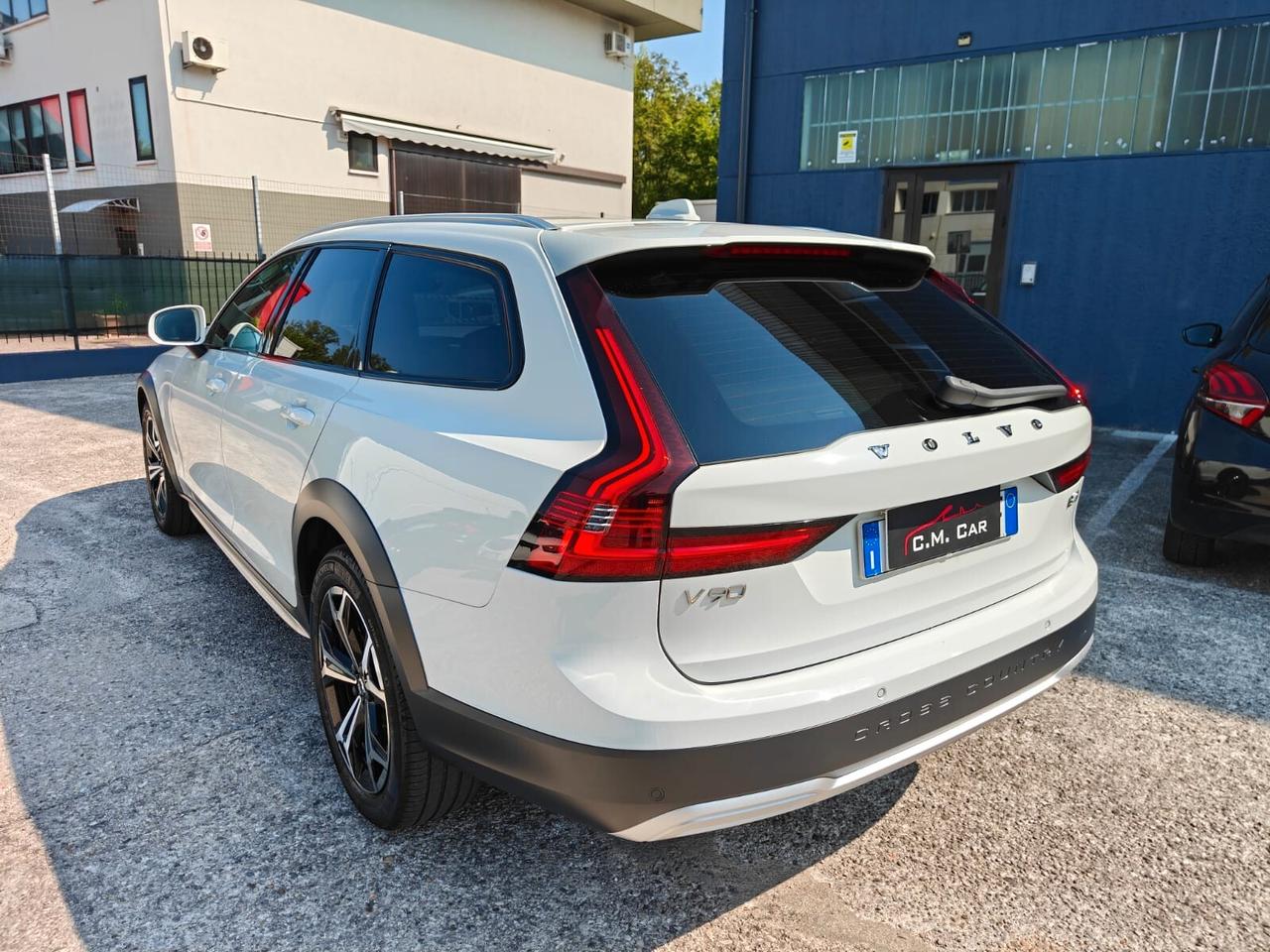 Volvo V90 Cross Country B4 (d) AWD automatico Business