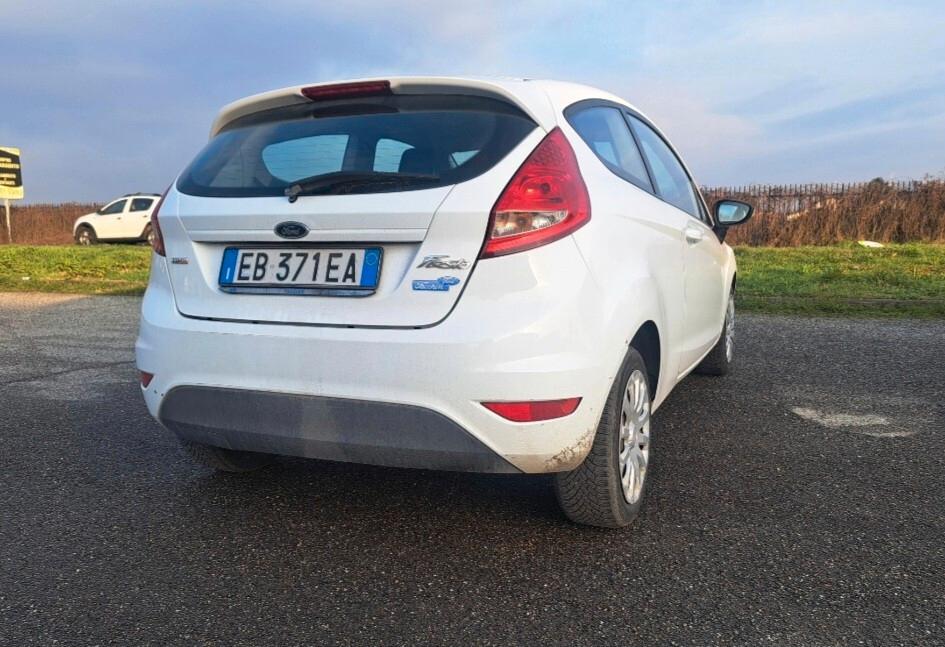 Ford Fiesta 1.4 TDCi 68CV 3 porte Titanium