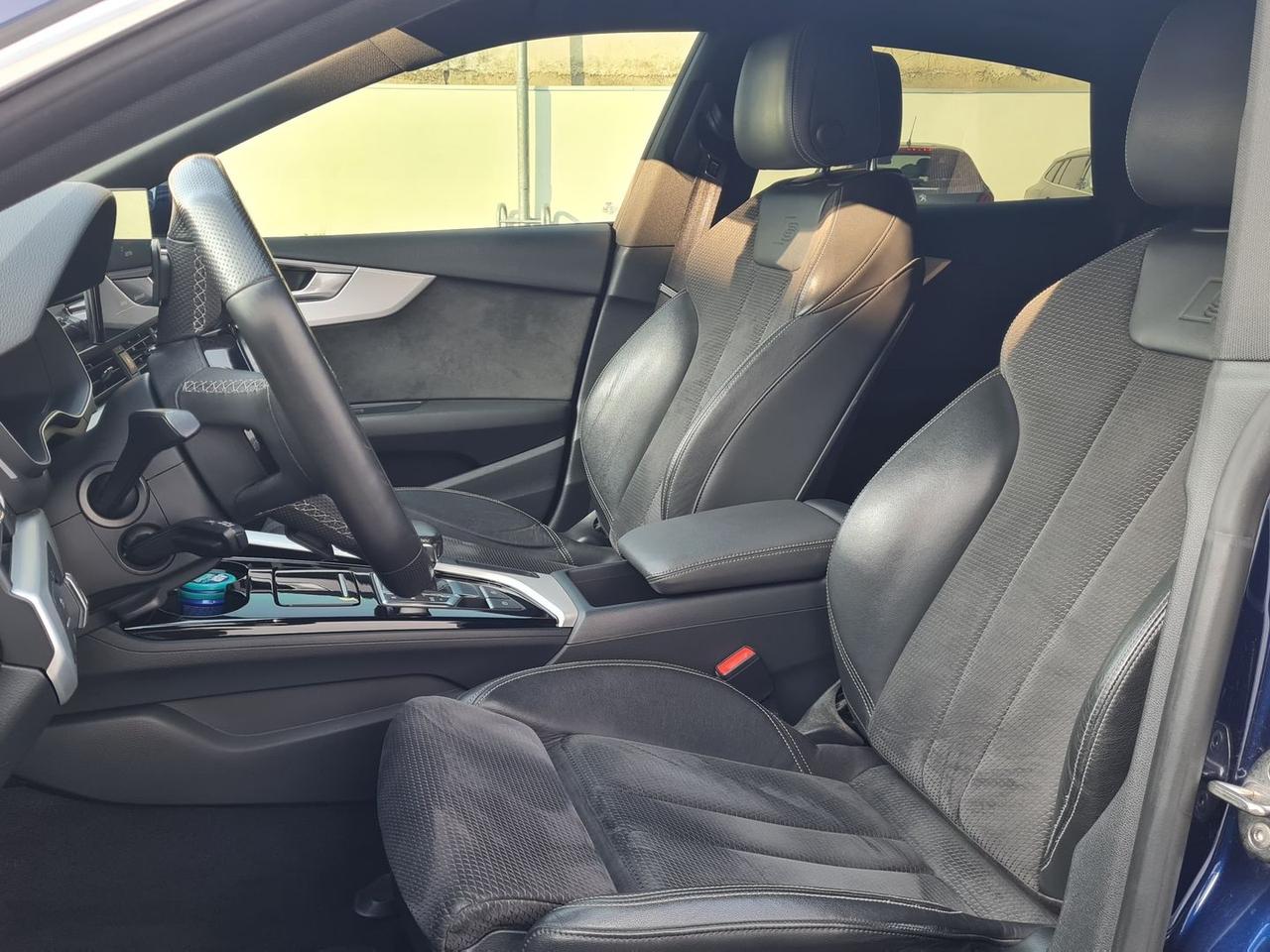 Audi A5 3.0 45 TDI Sport Attitude #9638